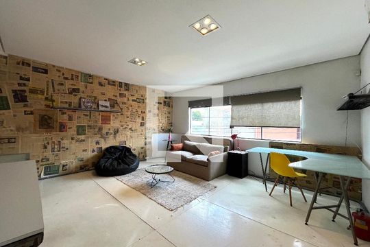 Kitnet/Studio para alugar com 1 quarto, 90m² em Jardim Santo Antoninho, São Paulo
