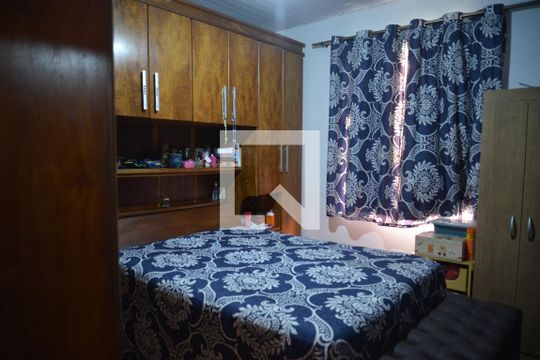 Quarto 2 de casa para alugar com 2 quartos, 350m² em Vila Príncipe de Gales, Santo André