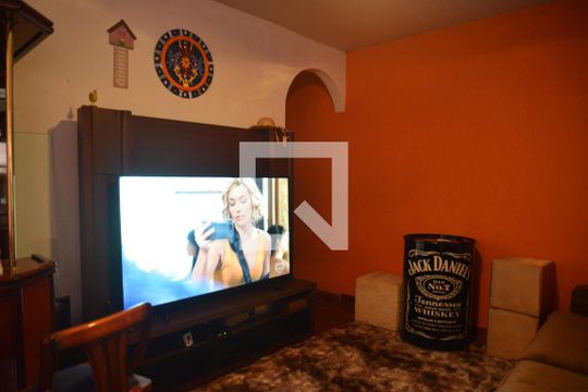Sala de casa para alugar com 2 quartos, 350m² em Vila Príncipe de Gales, Santo André