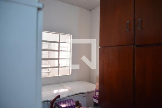 Área de Serviço de casa para alugar com 2 quartos, 350m² em Vila Príncipe de Gales, Santo André
