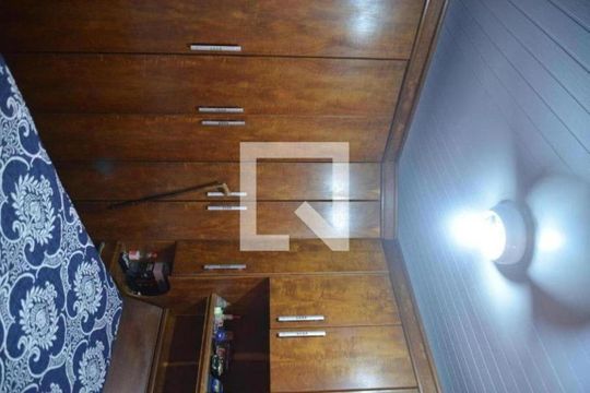 Quarto 2 de casa para alugar com 2 quartos, 350m² em Vila Príncipe de Gales, Santo André