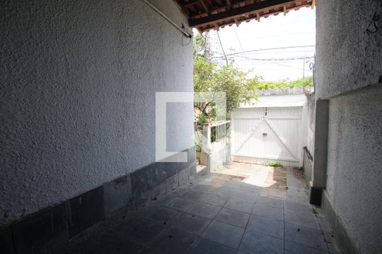 Garagem de casa de condomínio à venda com 3 quartos, 275m² em Taquara, Rio de Janeiro