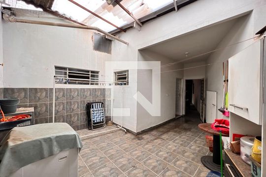 Área de Serviço de casa à venda com 2 quartos, 270m² em Vila Satúrnia, Campinas