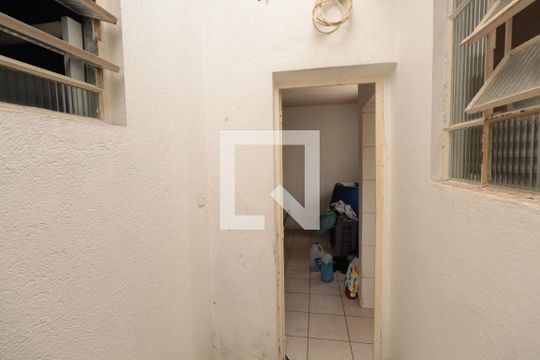 Quintal de casa à venda com 2 quartos, 121m² em Vila Aricanduva, São Paulo
