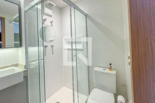 Banheiro de kitnet/studio à venda com 1 quarto, 25m² em Jardim Paulista, São Paulo