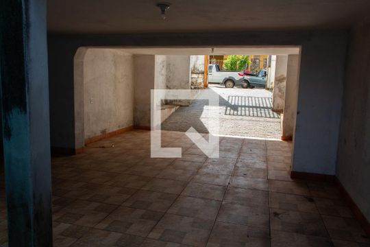ÁREA EXTERNA GARAGEM de casa à venda com 3 quartos, 250m² em Jardim Myrian Moreira da Costa, Campinas