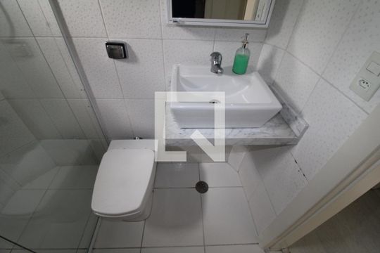 Banheiro  de apartamento à venda com 2 quartos, 78m² em Água Fria, São Paulo