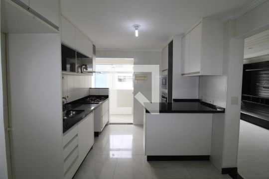 Cozinha de apartamento à venda com 2 quartos, 78m² em Água Fria, São Paulo