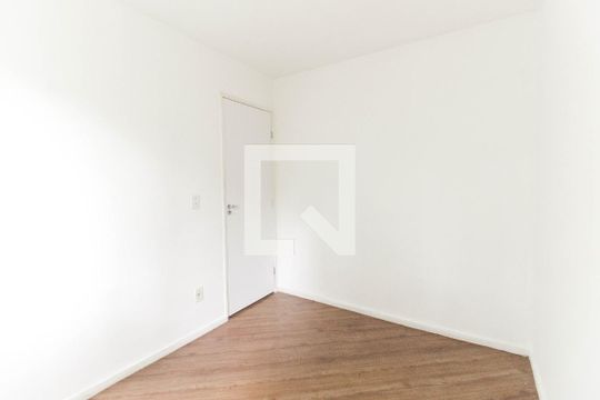 Quarto 2 de apartamento para alugar com 2 quartos, 40m² em Colônia (zona Leste), São Paulo