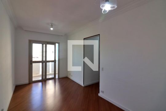 Sala  de apartamento para alugar com 3 quartos, 69m² em Rudge Ramos, São Bernardo do Campo