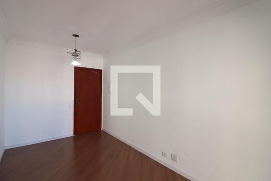 Sala  de apartamento para alugar com 3 quartos, 69m² em Rudge Ramos, São Bernardo do Campo
