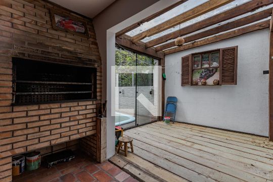 Espaço Gourmet de casa para alugar com 3 quartos, 350m² em São Sebastião, Porto Alegre