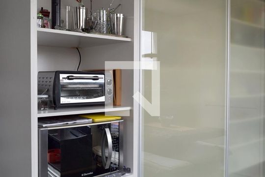 Cozinha de apartamento para alugar com 3 quartos, 186m² em Jardim Paulista, São Paulo