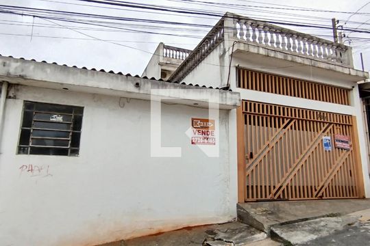 Fachada de casa para alugar com 3 quartos, 290m² em Vila Guarani(zona Leste), São Paulo