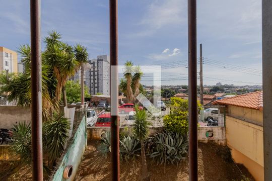 Vista de apartamento à venda com 2 quartos, 42m² em Vila Jacuí, São Paulo