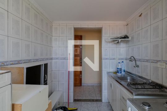 Cozinha de apartamento à venda com 2 quartos, 42m² em Vila Jacuí, São Paulo