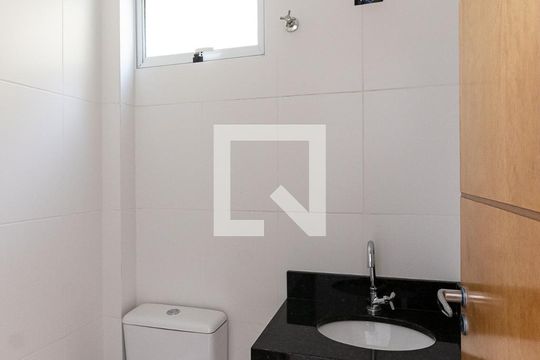 Lavabo de casa à venda com 3 quartos, 100m² em Vila Nair, São Paulo