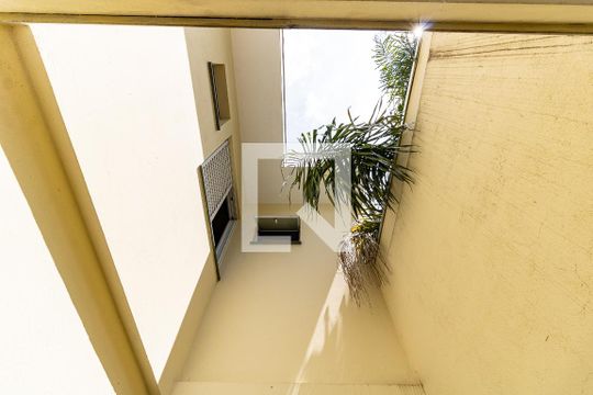 Lavanderia de casa à venda com 3 quartos, 100m² em Vila Nair, São Paulo