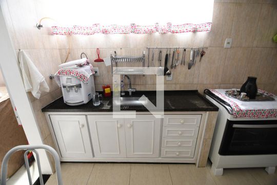 Cozinha de apartamento à venda com 3 quartos, 98m² em Vila Joao Jorge, Campinas