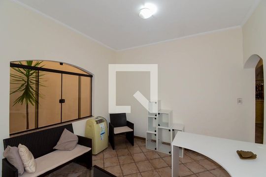 Escritório de casa à venda com 3 quartos, 295m² em Parque Continental I, Guarulhos