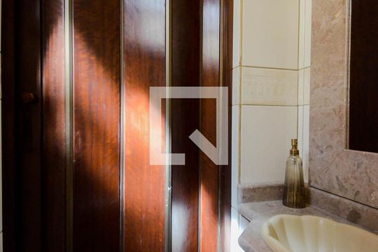 Lavabo de casa à venda com 3 quartos, 295m² em Parque Continental I, Guarulhos