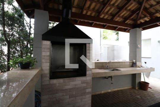 Área comum - Churrasqueira de apartamento para alugar com 2 quartos, 45m² em Água Branca, São Paulo
