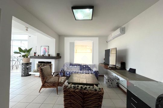 Sala de TV de apartamento à venda com 3 quartos, 140m² em Vila Nova Caledonia, São Paulo