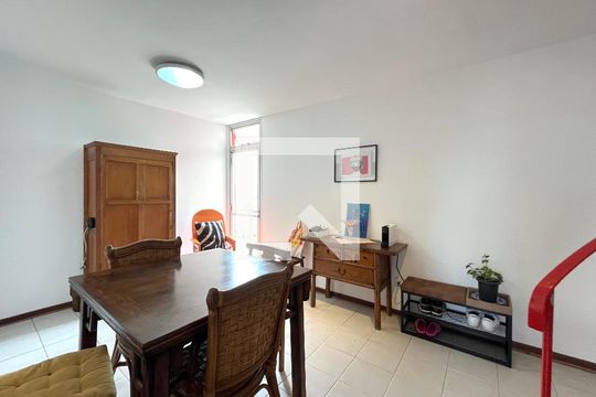 Sala de apartamento à venda com 3 quartos, 140m² em Vila Nova Caledonia, São Paulo