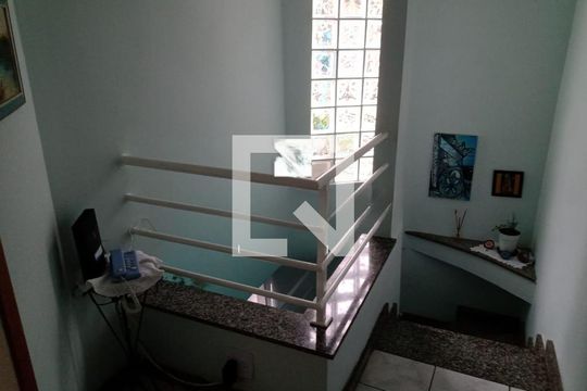 Casa de Condomínio à venda com 3 quartos, 110m² em Parque Independencia, São Paulo