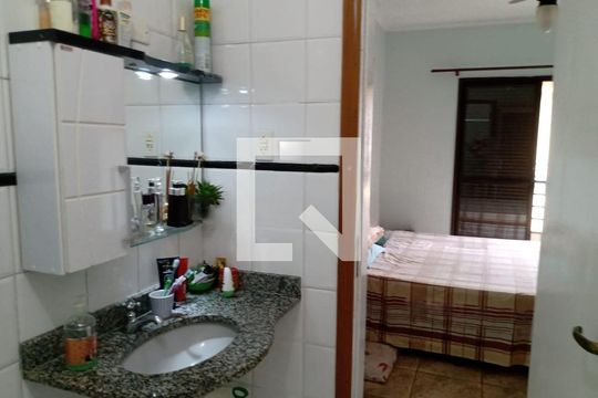 Casa de Condomínio à venda com 3 quartos, 110m² em Parque Independencia, São Paulo