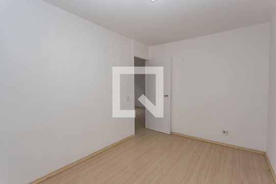 Quarto 1 de apartamento para alugar com 2 quartos, 69m² em Jardim Santa Emilia, São Paulo