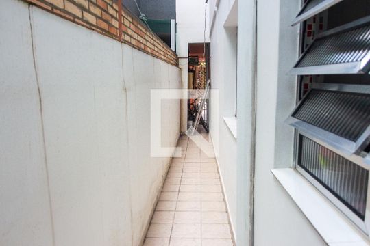 Quintal de casa à venda com 3 quartos, 80m² em Socorro, São Paulo