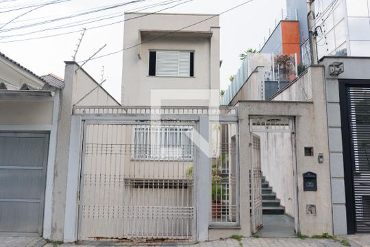 Fachada de casa à venda com 3 quartos, 212m² em Vila Prudente, São Paulo