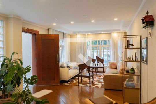Sala de casa à venda com 3 quartos, 212m² em Vila Prudente, São Paulo