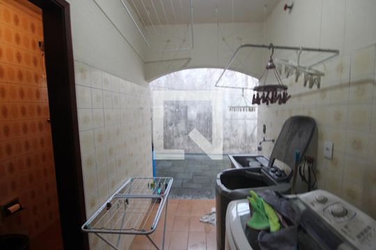 Área de Serviço de casa à venda com 4 quartos, 500m² em Vila Amalia (zona Norte), São Paulo