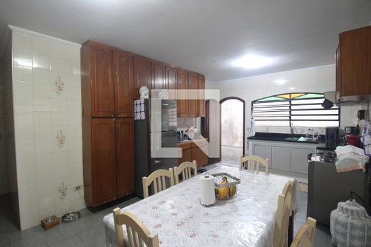 Cozinha de casa à venda com 4 quartos, 500m² em Vila Amalia (zona Norte), São Paulo