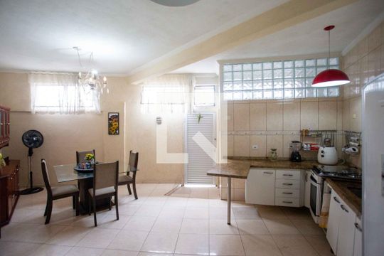 Cozinha de casa à venda com 2 quartos, 260m² em Vila Luiz Casa, São Bernardo do Campo