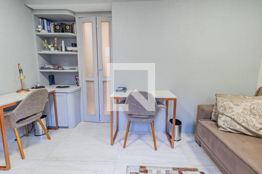 Escritório de apartamento à venda com 3 quartos, 287m² em Bela Vista, Porto Alegre