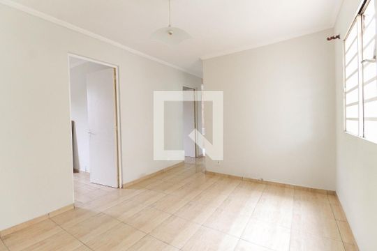 Sala de apartamento à venda com 2 quartos, 50m² em Conjunto Residencial José Bonifácio, São Paulo