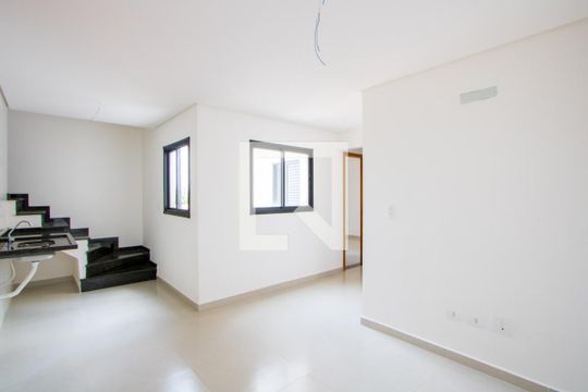 Sala de apartamento à venda com 2 quartos, 90m² em Vila Scarpelli, Santo André