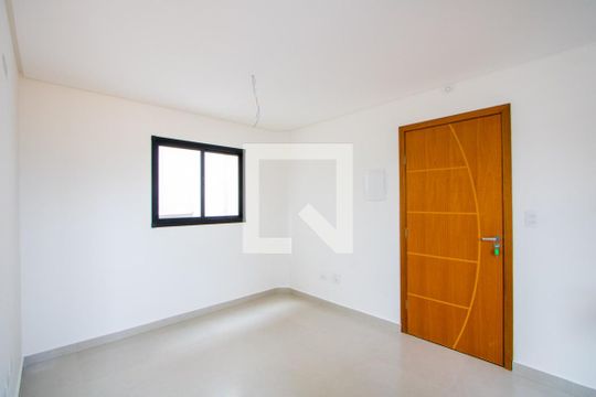 Sala de apartamento à venda com 2 quartos, 90m² em Vila Scarpelli, Santo André