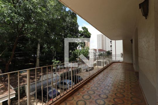 Sacada de apartamento para alugar com 5 quartos, 314m² em Centro, Ribeirão Preto