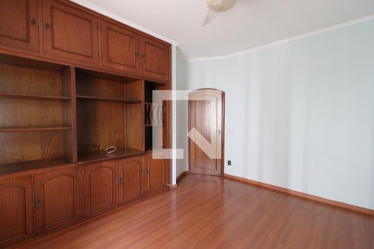 Quarto 2 de apartamento para alugar com 5 quartos, 314m² em Centro, Ribeirão Preto
