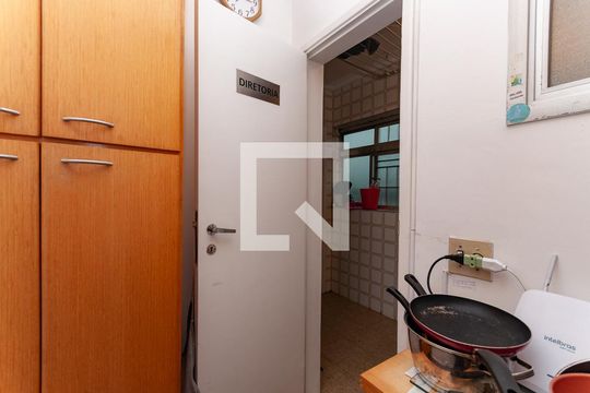 Quarto de Serviço de apartamento para alugar com 3 quartos, 140m² em Perdizes, São Paulo