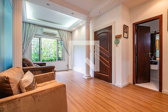 Casa de Condomínio à venda com 3 quartos, 200m² em Alto de Pinheiros, São Paulo