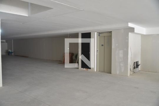 Garagem de apartamento à venda com 3 quartos, 160m² em Paraíso, Santo André