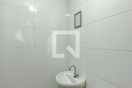 Banheiro de apartamento à venda com 1 quarto, 25m² em Vila Prudente, São Paulo