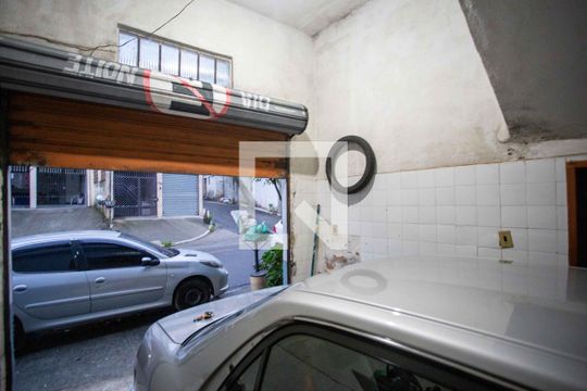 Garagem de casa à venda com 4 quartos, 194m² em Campanário, Diadema