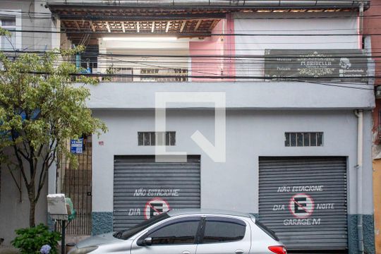 Fachada de casa à venda com 4 quartos, 194m² em Campanário, Diadema