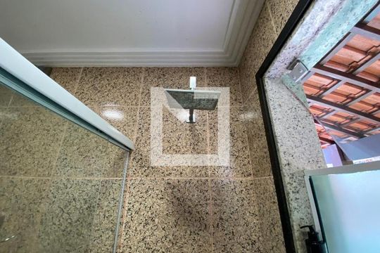 Banheiro Social de casa para alugar com 4 quartos, 1000m² em Jacarepaguá, Rio de Janeiro